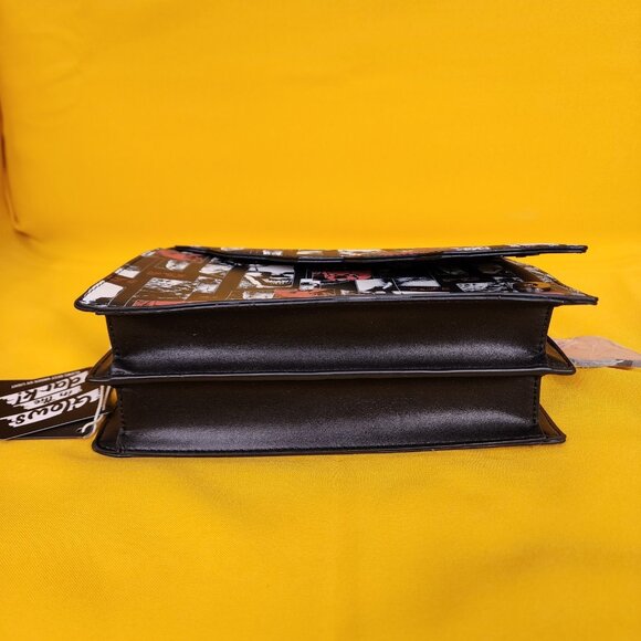 Loungefly IT I Heart Horror It Pennywise Glow In Dark Halloween Crossbody Bag - Picture 8 of 12